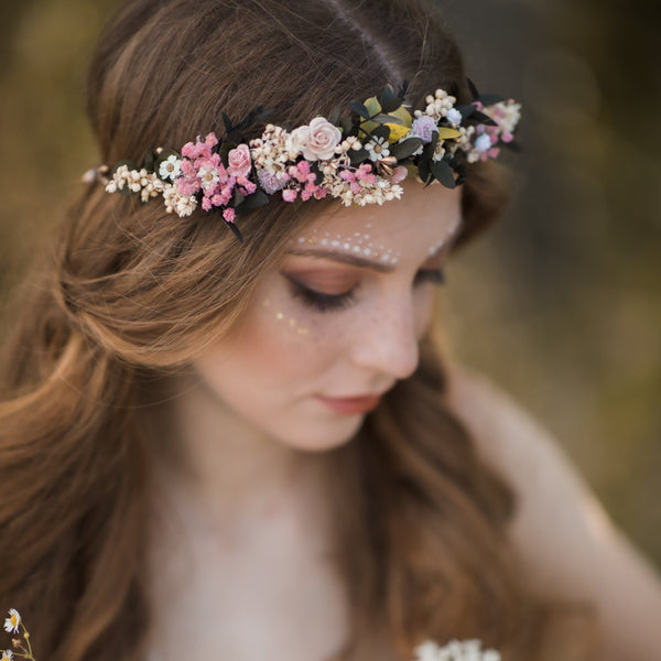 Meadow wedding hair crown, Bridal hair wreath, Wildflower wedding wreath, Wedding hair flowers, Pink roses, Baby's breath jewellery, Magaela