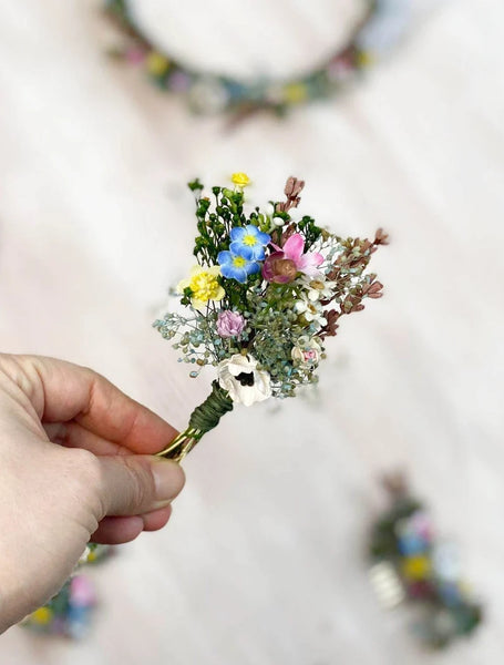 Small/Large meadow flower boutonniere