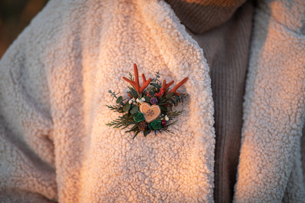 Winter flower brooch with antlers Gingerbread Woodland brooch with berries Christmas reindeer brooch Magaela Red brooch for coat Wedding