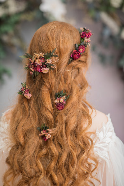Burgundy flower hair comb and 3 hairpins