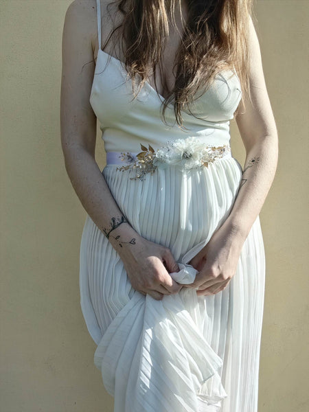 Vintage flower belt