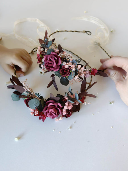 Burgundy crowns for mom and daughter