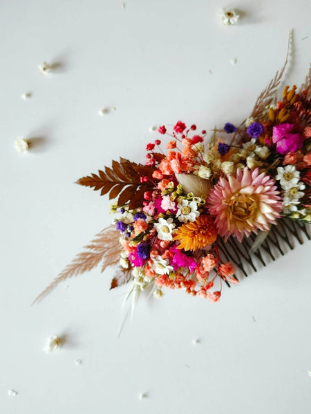 Summer wedding hair comb