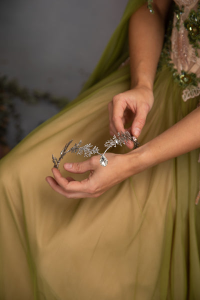 Glamour bridal elf crown