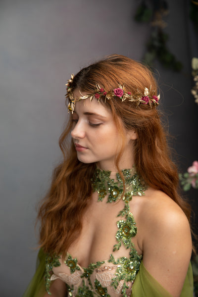 Flower elven tiara with a bee
