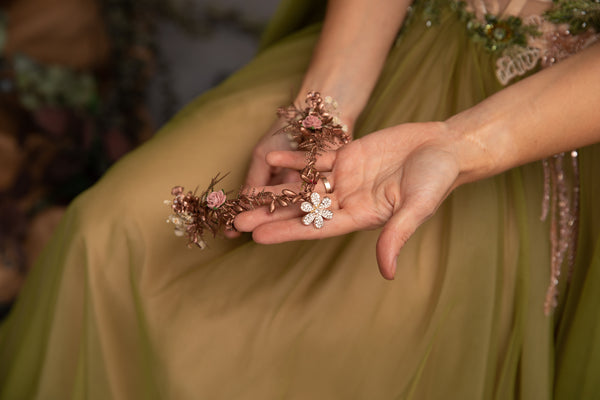 Romantic rose gold elven tiara