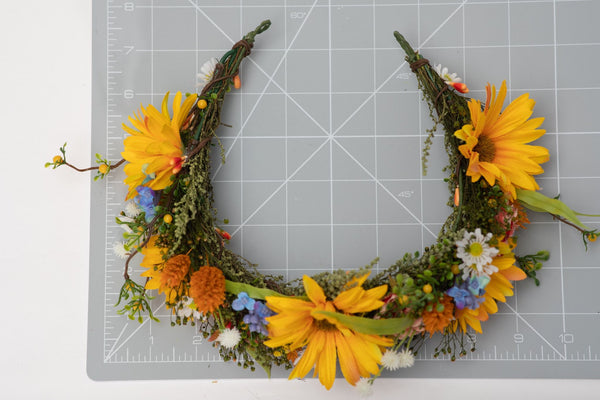 Spring bridal flower half wreath Yellow wildflowers crown Bride 2021 Meadow wedding accessories Hair flowers Magaela handmade Customisable