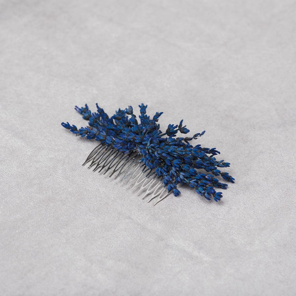 Lavender flower hair comb Bridal headpiece Navy blue baby's breath wedding comb Provence wedding 2021 Preserved lavender comb Magaela Hair flowers Bride