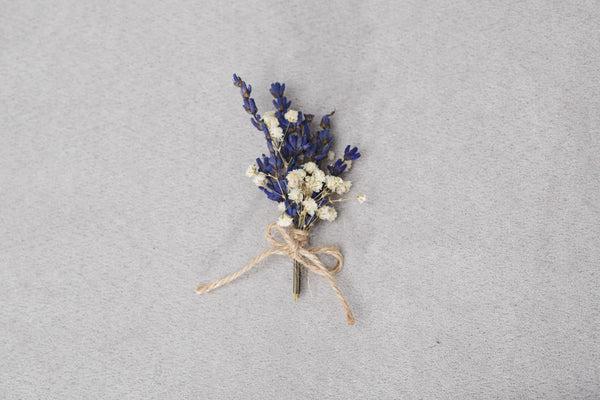 Lavender boutonniere Natural groom buttonhole Witness jacket pin Groomsmen corsage Best man boutonnieres Provence boutonniere Magaela