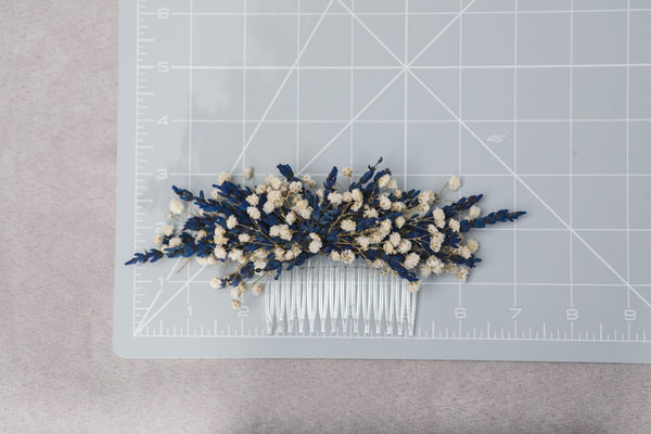 Lavender flower hair comb Bridal headpiece Navy blue baby's breath wedding comb Provence wedding 2021 Preserved lavender comb Magaela Hair flowers Bride