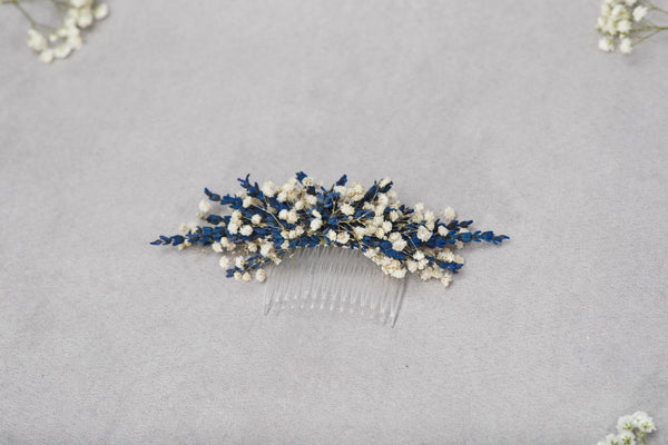 Lavender flower hair comb Bridal headpiece Navy blue baby's breath wedding comb Provence wedding 2021 Preserved lavender comb Magaela Hair flowers Bride