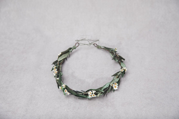 Greenery wedding set of hair comb and wreath 2021 wedding Rustic wedding hair crown Olive leaves wreath Customisable Magaela accessories
