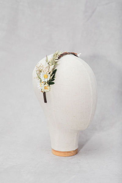 Spring daisy flower headband