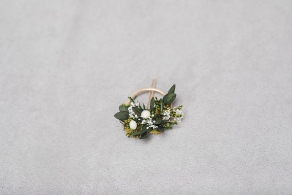 Greenery flower hair clip Bridal hair clasp Snap clip for flower girl Green and white headpiece Back to school Customisable Wedding 2021