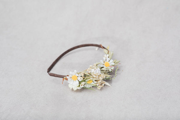 Spring daisy flower headband