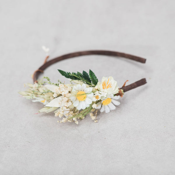 Spring daisy flower headband