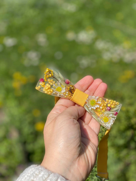 Yellow resin bow tie Groom's bow tie Flower meadow bow tie Magaela accessories Groom 2021 Meadow accessories Resin wooden bow tie