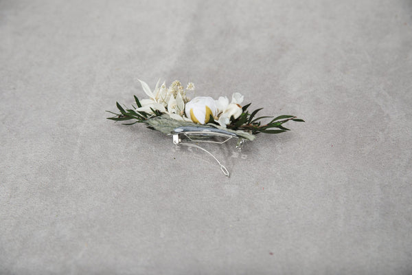 Flower hair clip for first communion