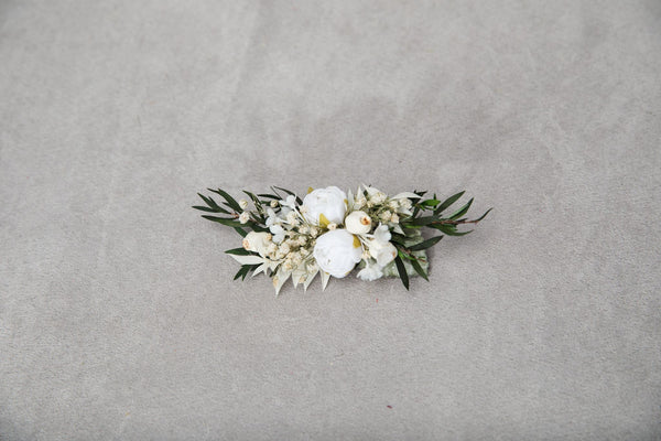 Flower hair clip for first communion