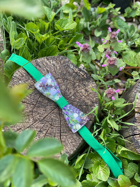 Green and purple resin bow tie