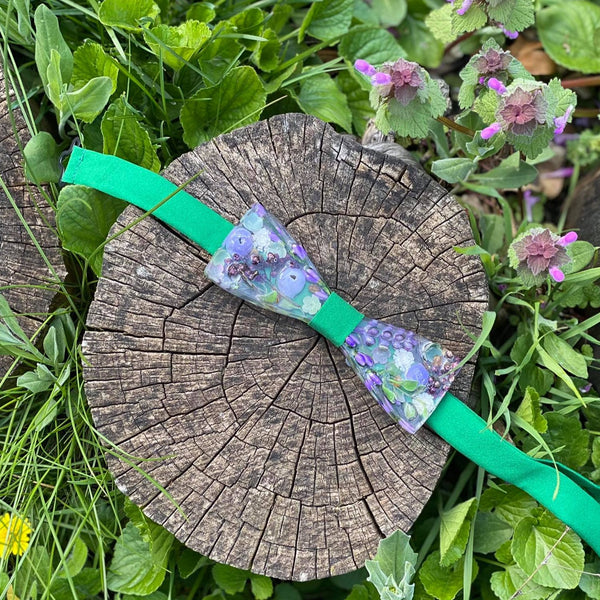 Green and purple resin bow tie