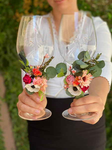 Customisable Flower arrangement for Wedding glasses Bride and Groom glasses decoration Attachable Flowers Durable flower decor for wine/champagne glasses