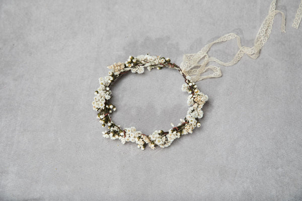 Preserved bridal hair wreath Natural dried flowers ivory hair crown Wedding beige flower wreath Flower jewellery Ivory wedding Magaela