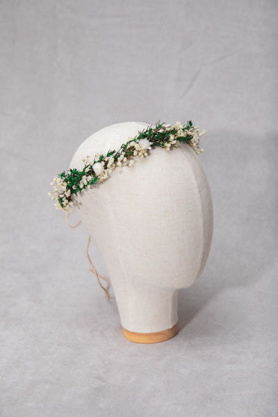 Greenery baby's breath flower crown Bridal headpiece Natural preserved gypsophila crown Magaela Wedding inspiration Handmade accessories