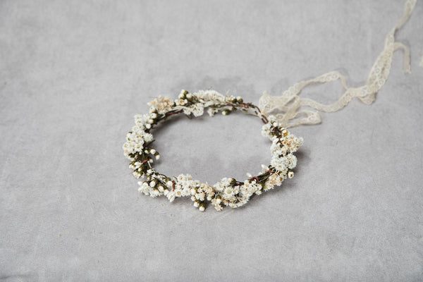 Preserved bridal hair wreath Natural dried flowers ivory hair crown Wedding beige flower wreath Flower jewellery Ivory wedding Magaela