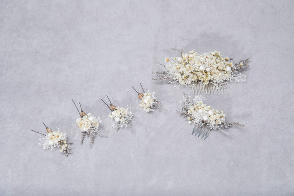 Small natural ivory flower comb Preserved baby's breath bridal comb Beige wedding accessories Dried flowers Magaela Bridal hair flowers