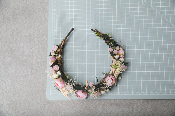 Peony flower headband Wedding headpiece with pink peonies Wedding hair jewellery Durable bridal hairband Magaela romantic headband Handmade