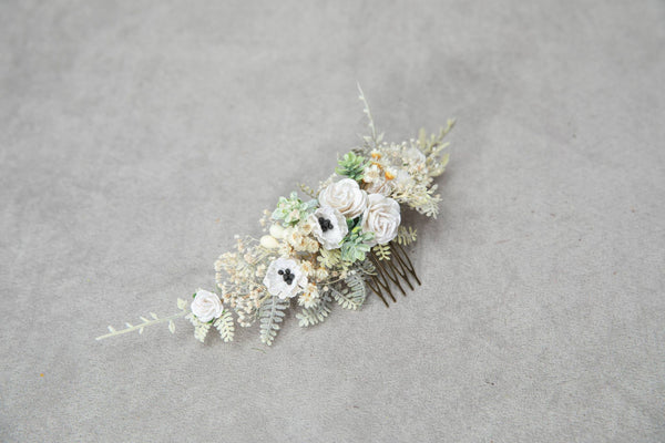 Bridal flower comb Ivory roses hair comb Natural flower headpiece for bride Low Bun bridal hairstyle Magaela White flower comb Wedding comb