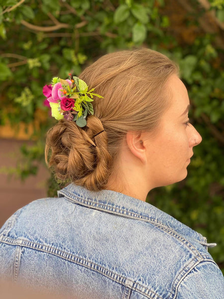 Magenta tropical hair comb Natural exotic wedding comb Hair jewellery Beach wedding Bride to be Hawaii wedding headpiece Magaela handmade