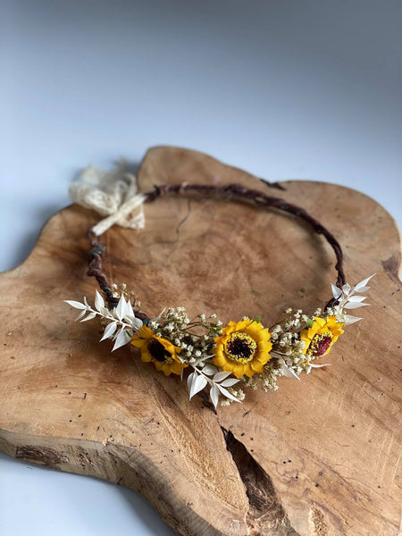 Sunflower hair crown Bridal flower wreath Magaela Ivory and yellow hair wreath Natural flower halo Bride to be Hair accessories Wedding 2021