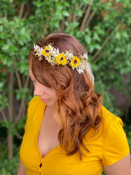 Sunflower hair crown Bridal flower wreath Magaela Ivory and yellow hair wreath Natural flower halo Bride to be Hair accessories Wedding 2021