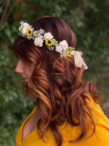 Sunflower flower wreath White roses hair crown Magaela bridal crown Hair wreath Yellow and white wedding wreath Bride to be Sunflower halo