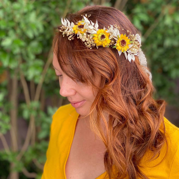 Sunflower hair crown Bridal flower wreath Magaela Ivory and yellow hair wreath Natural flower halo Bride to be Hair accessories Wedding 2021