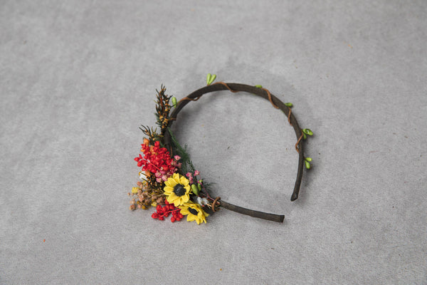 Meadow flower headband with sunflowers Flower girl headpiece Universal size Ring bearer 1st birthday hair flowers Bridal crown Wildflowers