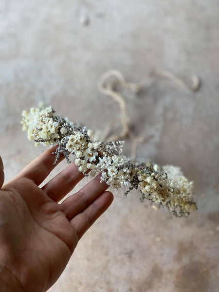 Natural ivory flower crown Preserved baby's breath bridal headpiece Beige wedding accessories Dried flowers Magaela Bridal hair flowers