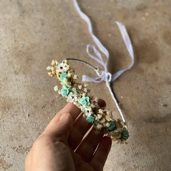 Newborn flower wreath Children's photo props Baptism flower crown Baby hair crown Toddler photoshoot Magaela Wedding crown for baby Handmade