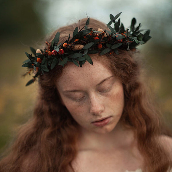 Autumn flower hair wreath Burnt orange headpiece Fall wedding accessories Boho wedding hair crown Magaela Bride to be Greenery Bride to be