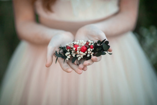 Rose hip bridal flower comb Natural preserved eucalyptus comb Baby's breath headpiece Wedding accessories Magaela Autumn wedding Bride
