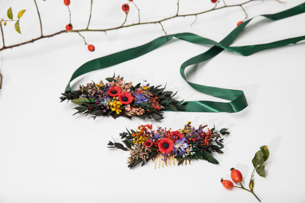 Folk wedding flower hair comb Bride to be Poppy flowers bridal comb Slavic wedding Wedding accessories Hair flowers Magaela Colourful comb