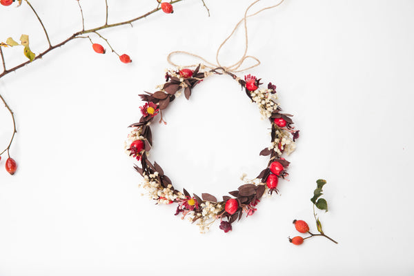 Rose hip flower wreath with Crown with rose hips Wedding headpiece Bridal flower half crown Magaela Fall bride Baby's breath Natural Autumn