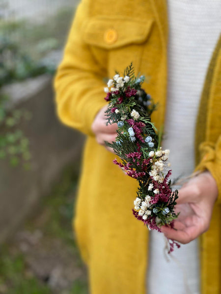 Natural woodland hair wreath Winter woodland headpiece Bridal accessories Christmas photoshoot Forest accessories Handmade Customisable