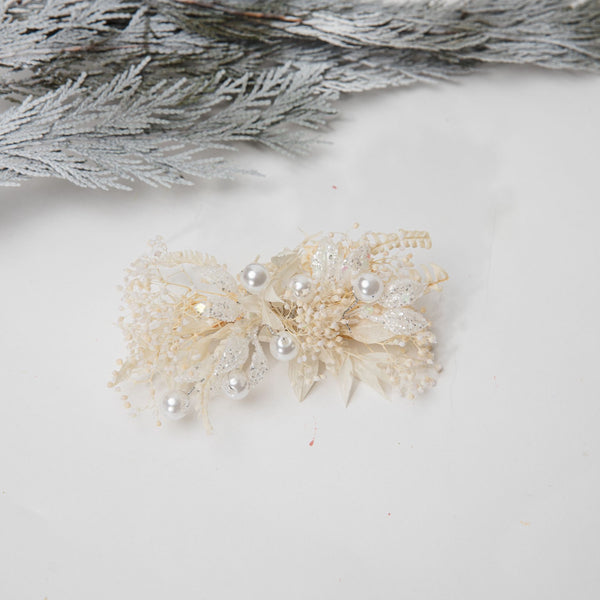 Flower hair clip with pearls Elegant wedding flower clip Ivory flower clip for bride Barrette hair clip Vintage wedding Magaela accessories