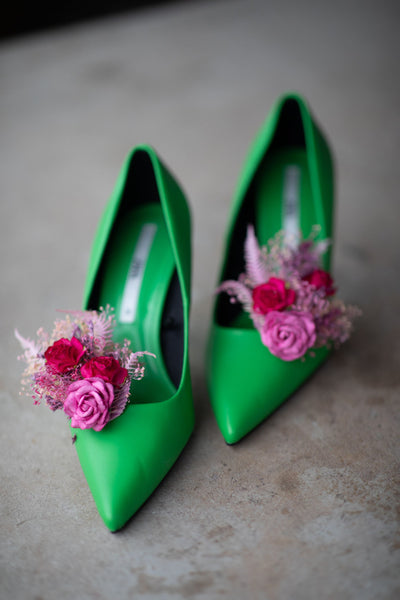 Pink flower shoe clips Bridal shoe clips Wedding accessories Shoes decoration Wedding jewellery Magaela Fuchsia wedding shoe clips Handmade