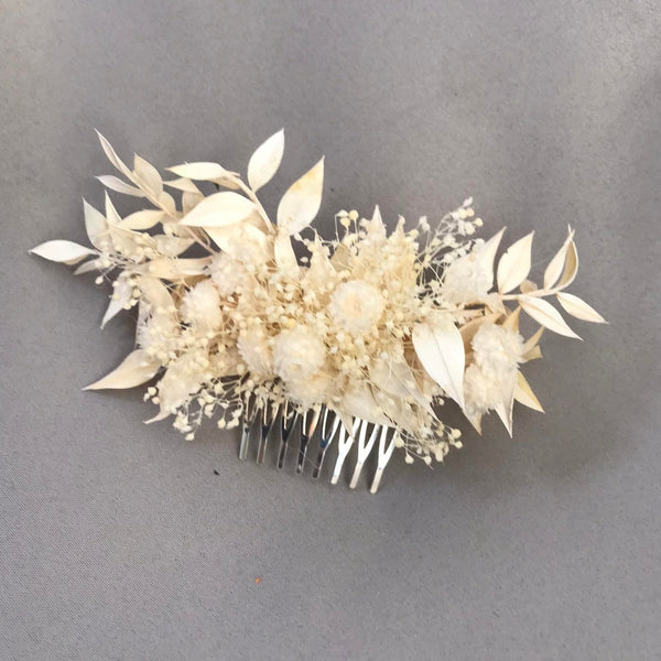 Cream Ruscus flower comb Natural beige wedding headpiece Ivory flower comb Bridal hairstyle Magaela Rustic wedding Boho hair comb Barn