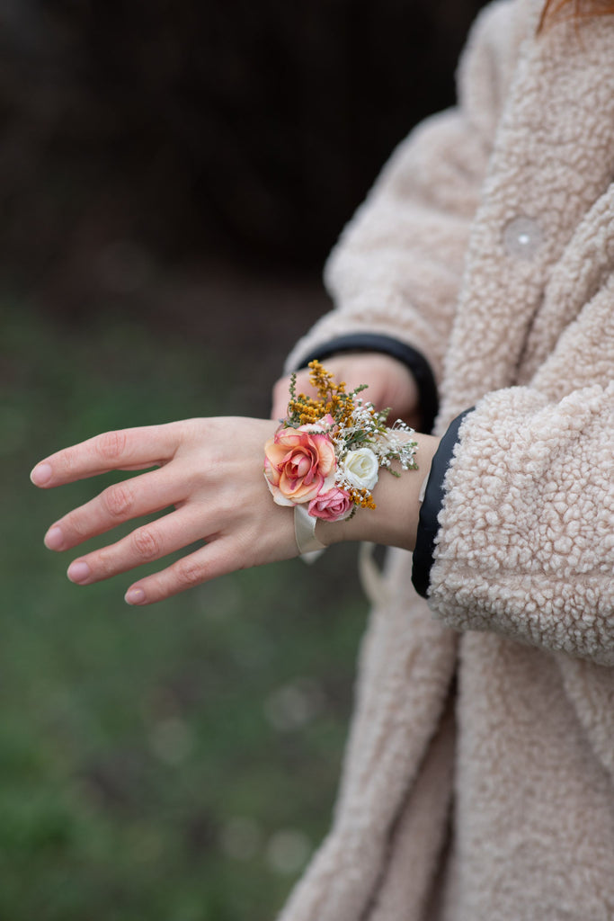 Mengxi Wrist Corsage Elegant Comfortable Touch Anti-wear Bride Bridesmaid  Wrist Corsage Flower Bracelet For Wedding Engagement | Fruugo BH