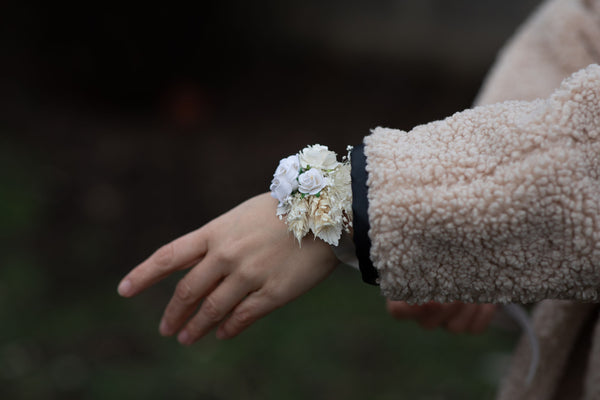 Flower bracelet Wedding jewellery Ear of wheat and white roses Bridal accessories Romantic rustic wedding Magaela Flower wrist corsage